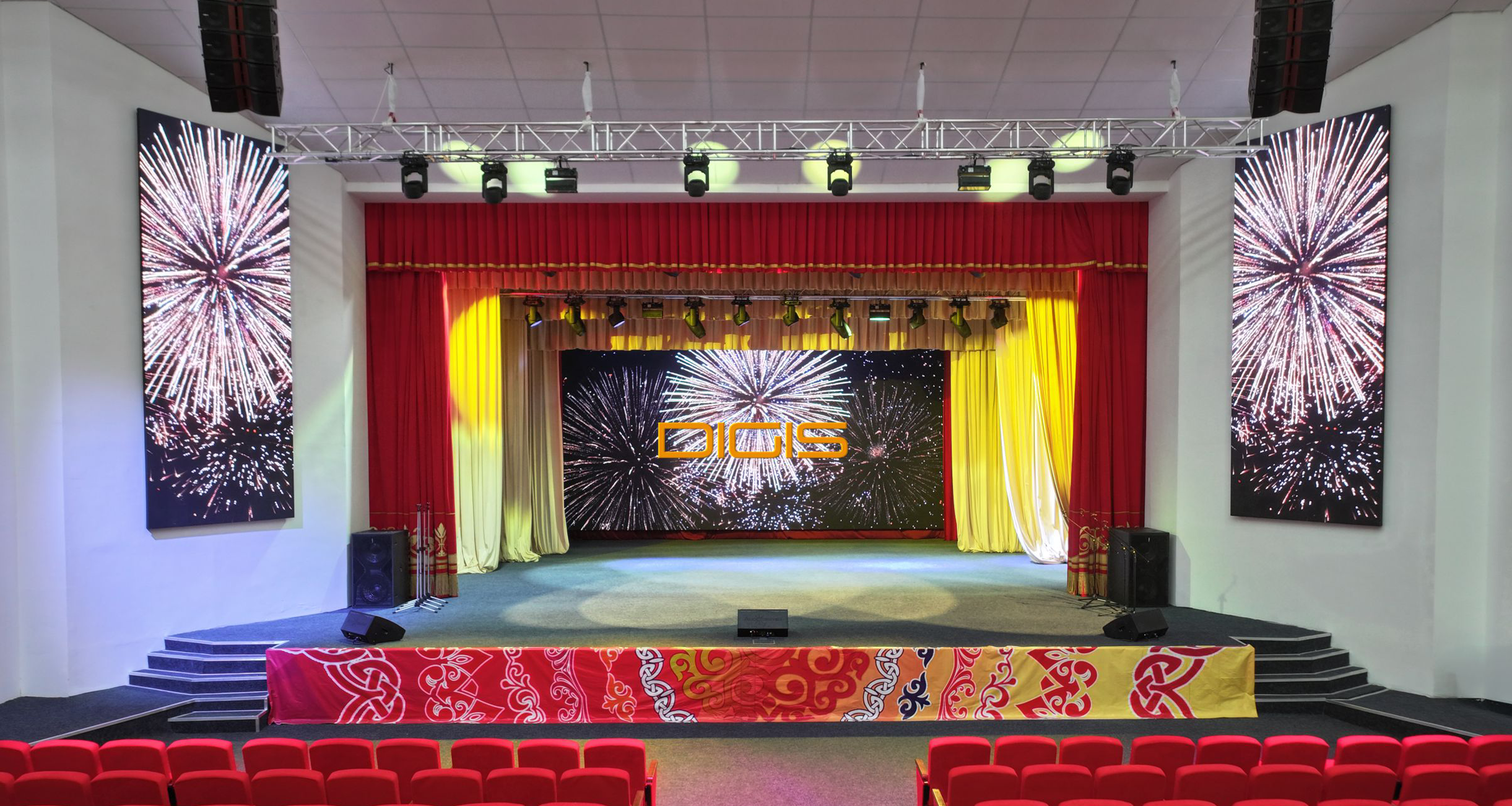 Оснащение концертного зала звуком, светом и LED-экраном - дом Культуры